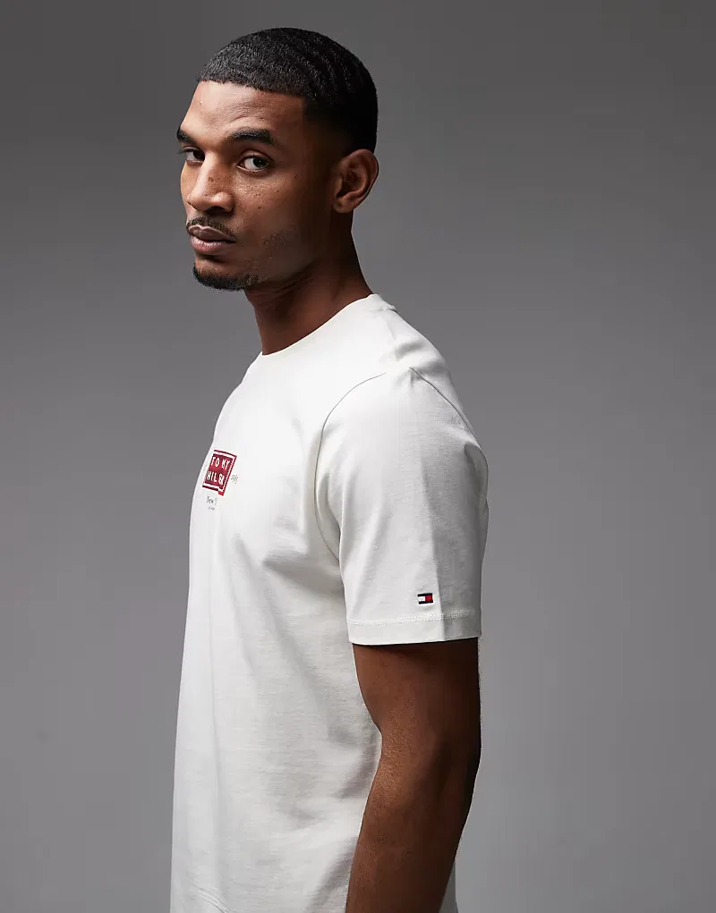 Футболка Tommy Hilfiger Heritage Label, кремовый — фото 4