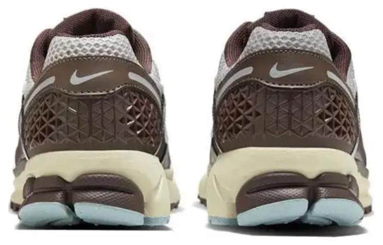 Кроссовки Nike Air Zoom Vomero 5, коричневый — фото 3