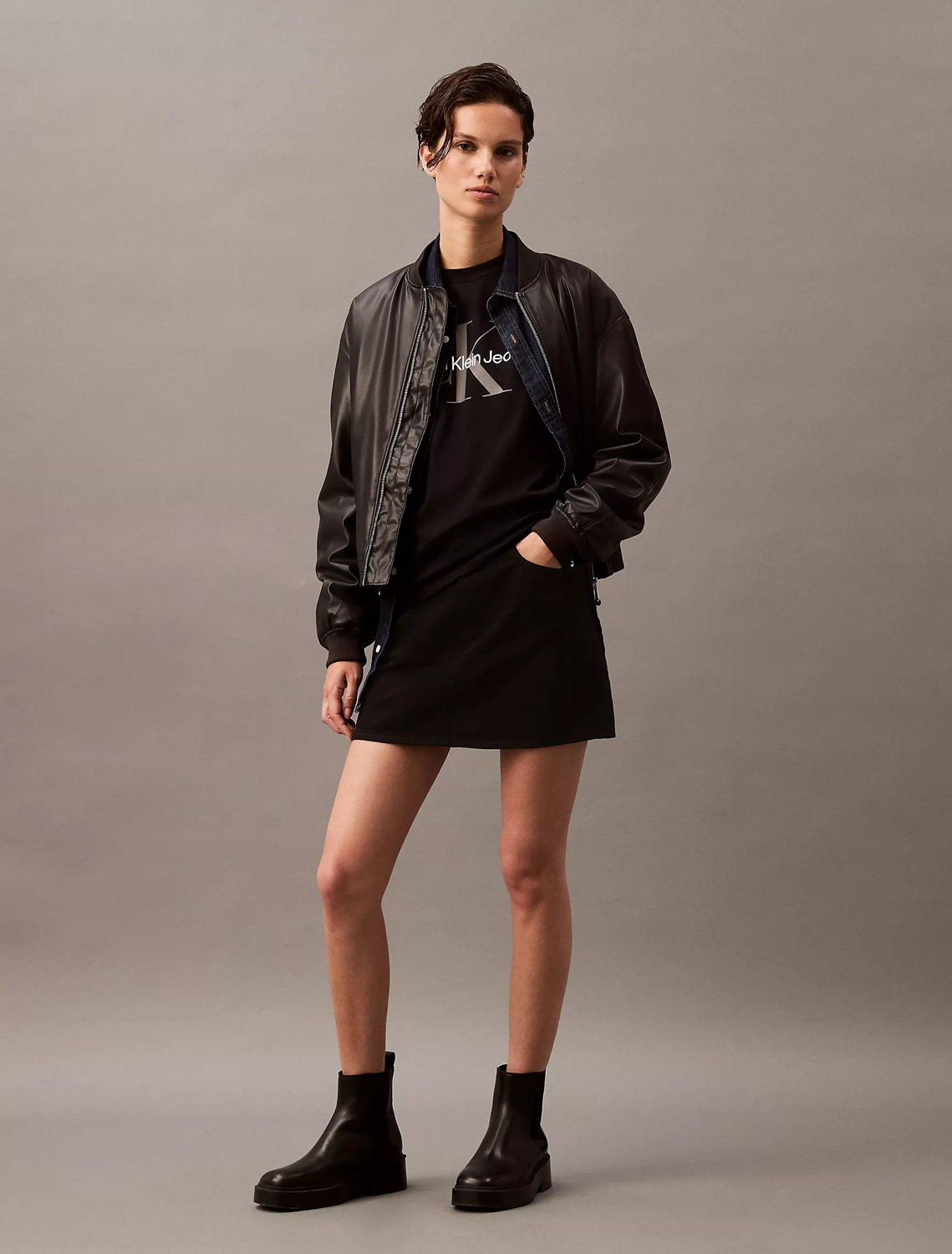 Футболка Calvin Klein Monologo, черный — фото 4
