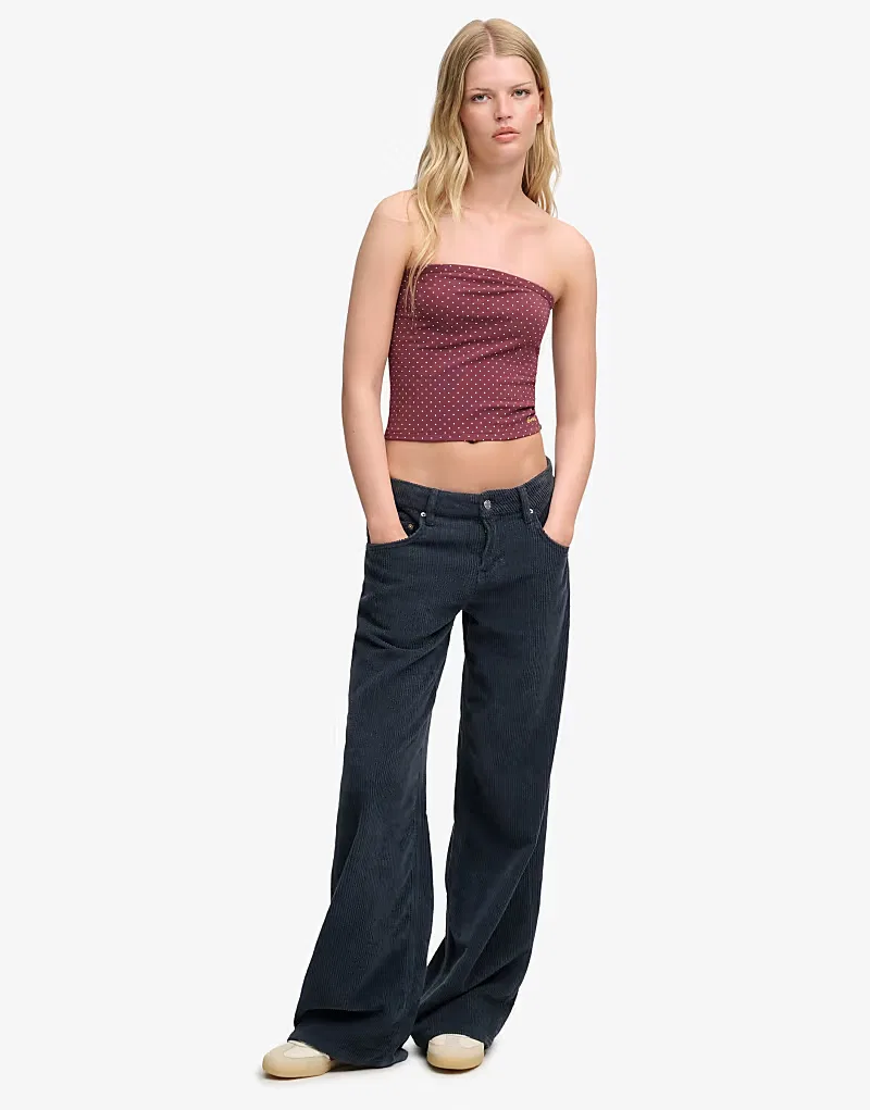 Спортивный топ-бандо Superdry Athletic Essentials в красно-коричневом горошек — фото 3