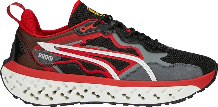 

Кроссовки Puma Scuderia Ferrari x XETIC Sculpt Black Rosso Corsa, черный