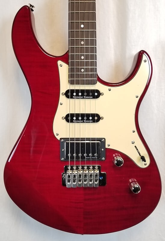 

Yamaha Pacifica PAC612VIIFMX Электрогитара с кленовым верхом с двойным вырезом H/S/S, Fired Red 2022 PAC612VIIFMX FRD