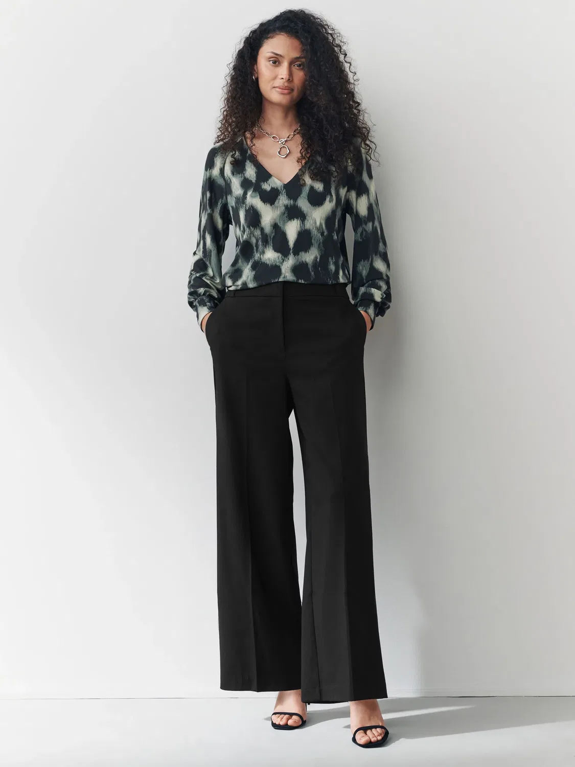 Брюки широкие прямые, модель Tailored Trousers Next, черный