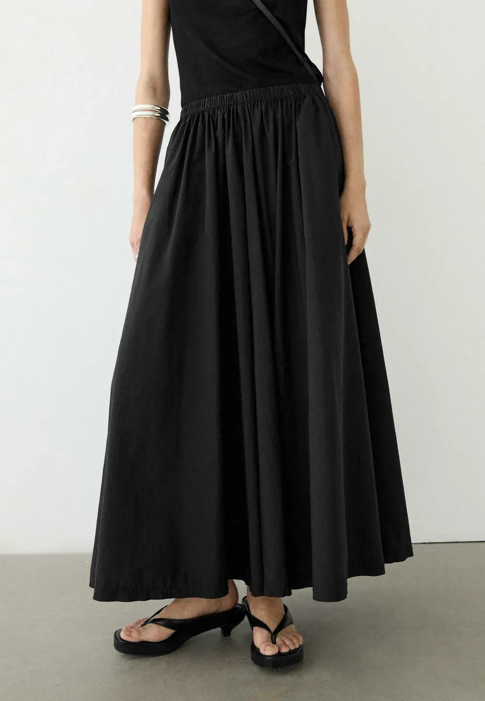Юбка миди из технической ткани - юбка А-силуэта Massimo Dutti, Black