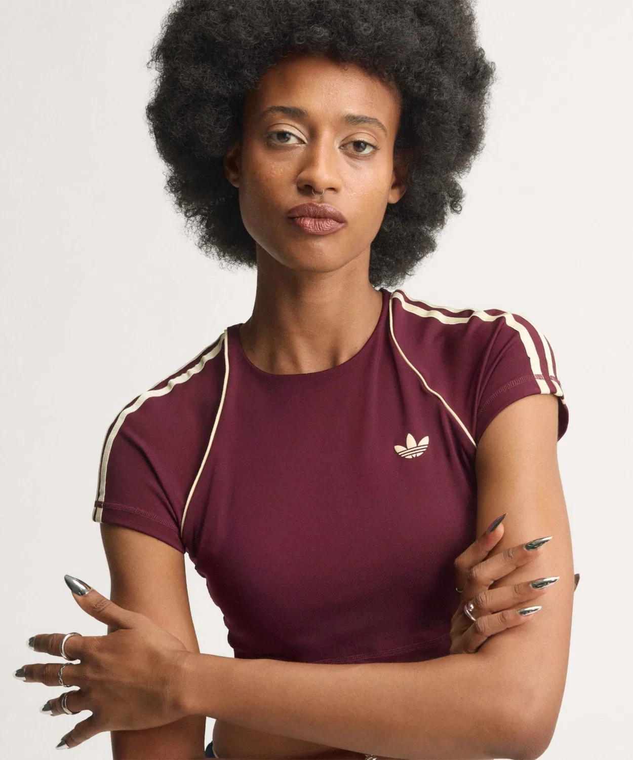 Женская футболка-бра с принтом логотипа Adidas, Maroon — фото 2
