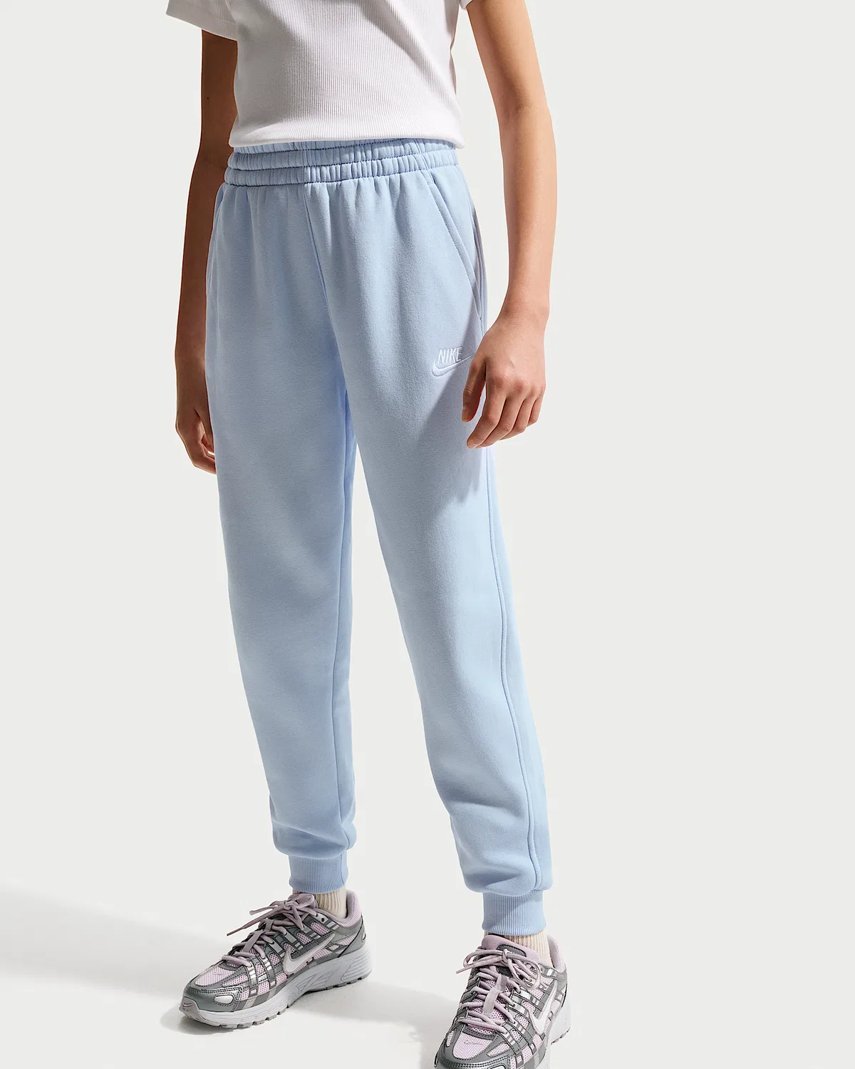 Джоггеры Nike Sportswear Club Fleece для старших детей, Hydrogen Blue/White — фото 2