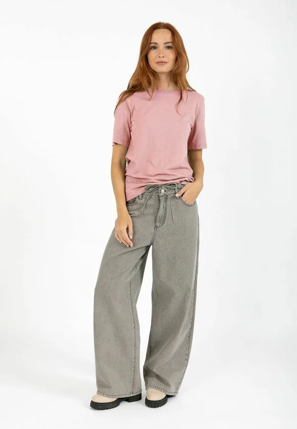 

Обычная базовая футболка с сердечком Coster Copenhagen, Old Rose, Розовый, Обычная базовая футболка с сердечком Coster Copenhagen, Old Rose