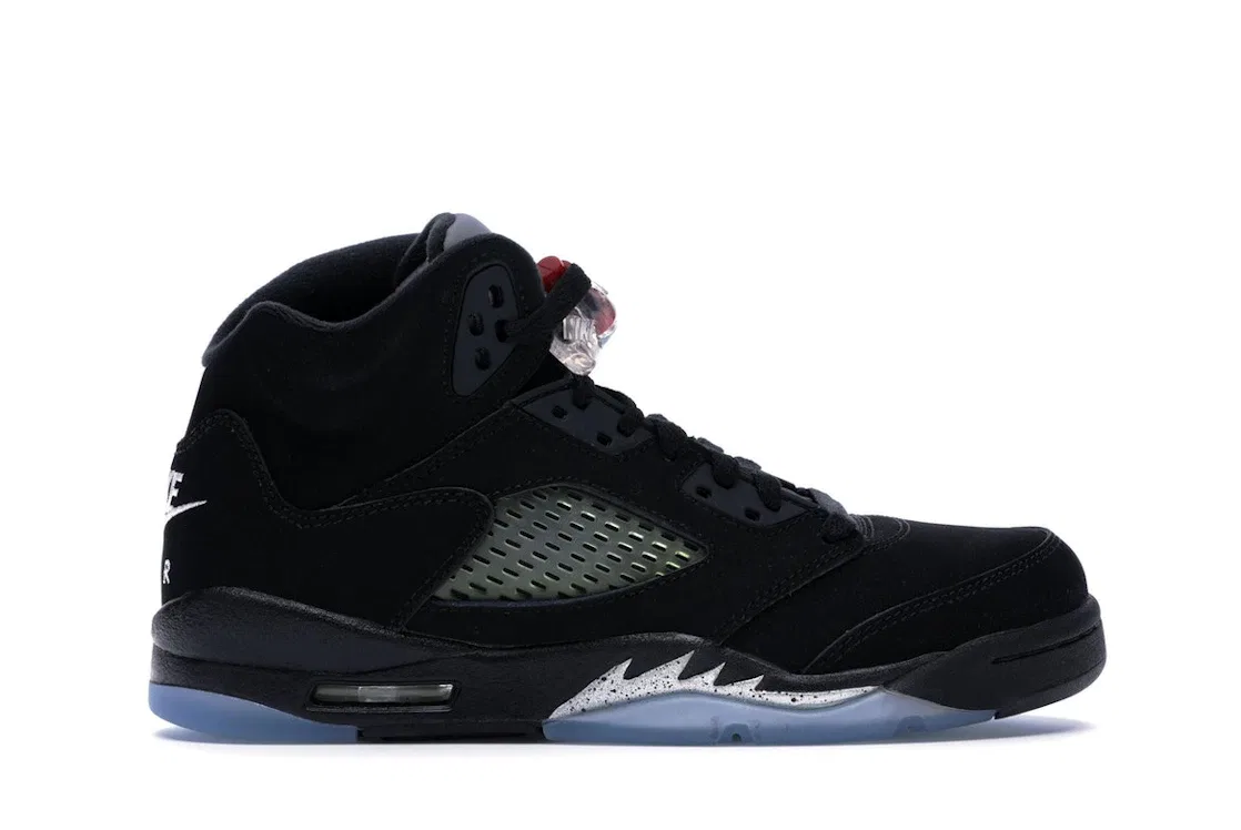 Детские кроссовки Lifestyle с металлическими акцентами Jordan 5 Retro, Black/Fire Red-Metallic Silver-White