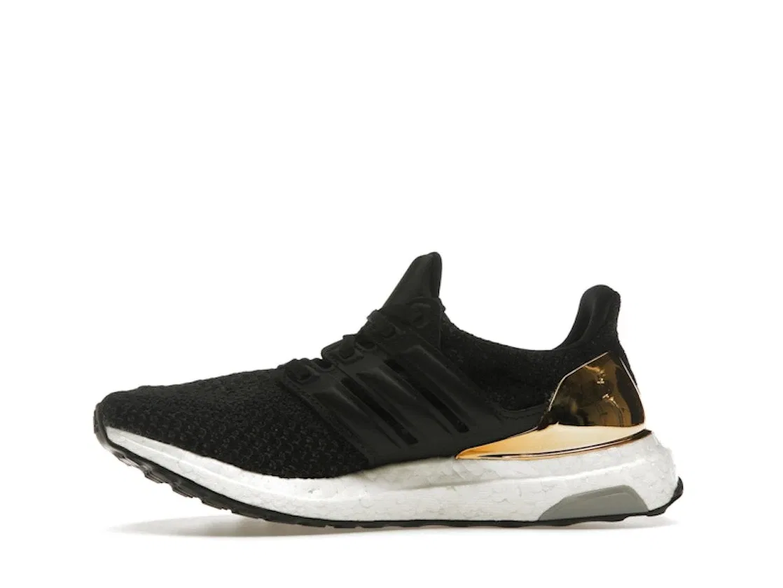 Детские кроссовки с амортизацией Adidas Ultra Boost 1.0 Gold Medal (2018), Core Black/Core Black/Gold Metallic — фото 3