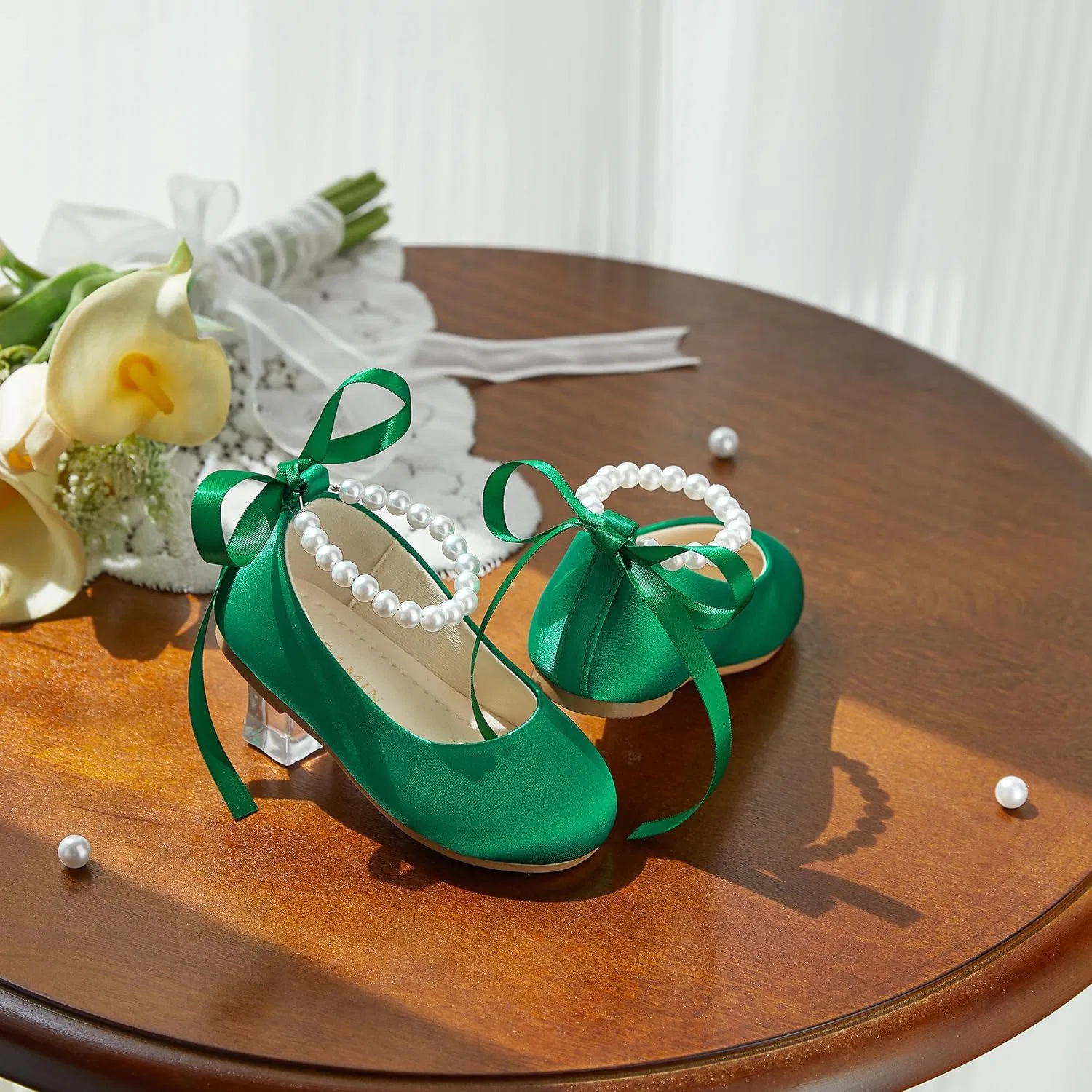 Детские туфли-балетки для девочек с жемчужным ремешком PHIRAMIN, Green Pearl Strap — фото 3