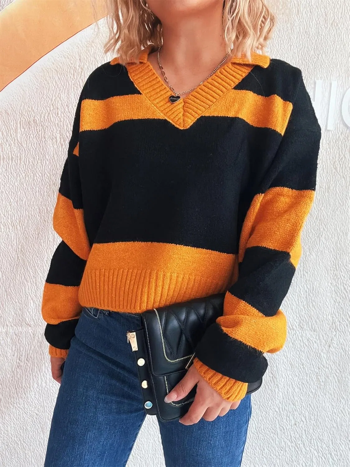 Женский пуловер с V-образным вырезом и отложным воротником, с косами, Vintage Cable Knit — фото 3