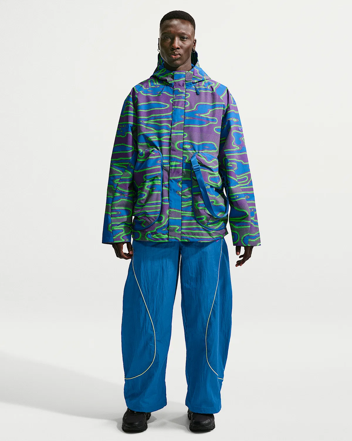 Мужская ветровка Nike Project F.R.O.G. с капюшоном Storm-FIT, Vivid Purple/Brilliant Blue/Vivid Purple — фото 4