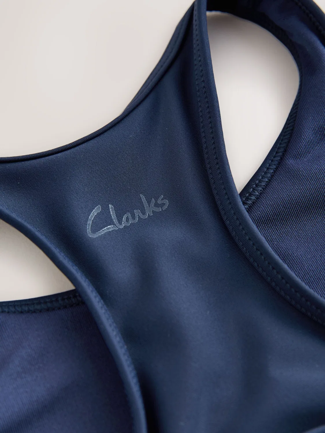 Купальник Clarks темно-синего цвета — фото 4