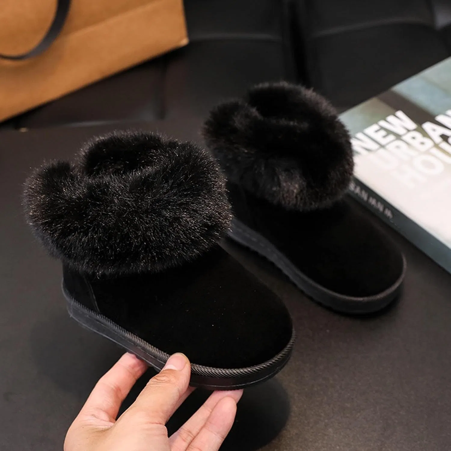 Детские тёплые ботинки для девочек с мехом и платформой ZDZZHYO, Black — фото 2