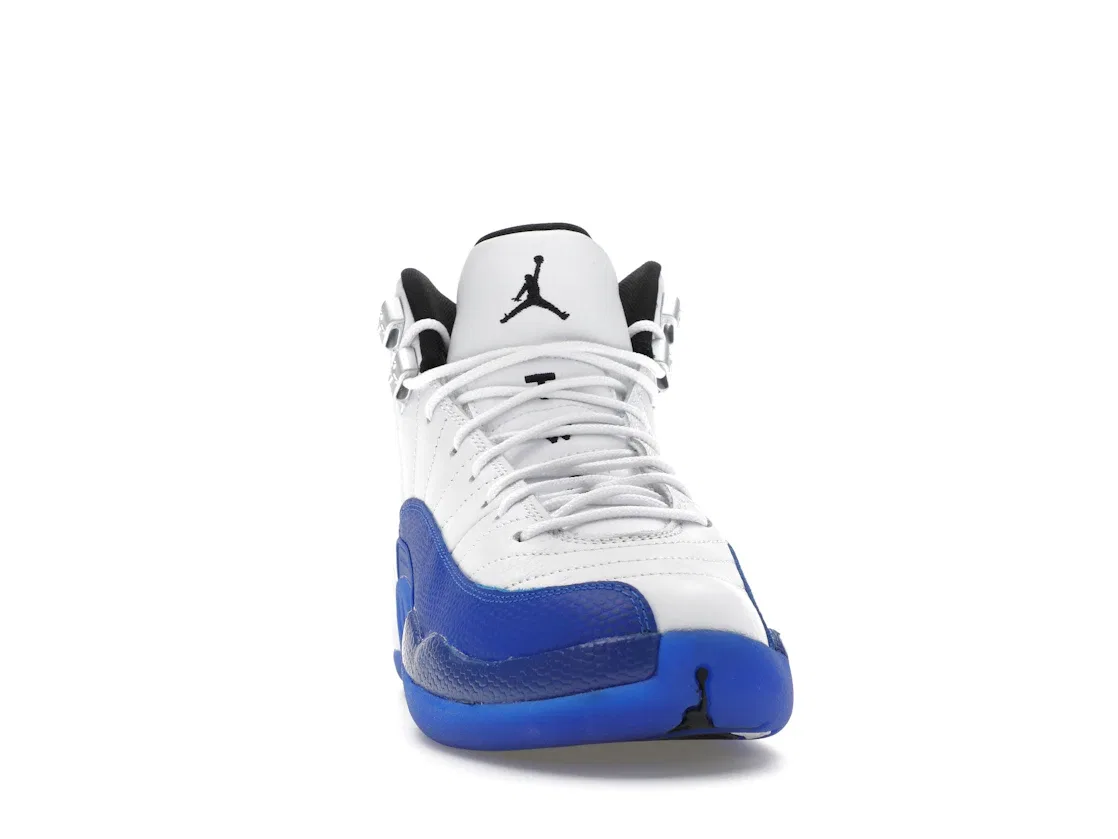Детские кроссовки с длинным шнурком Jordan 12 Retro Jordan, White/Black/Game Royal — фото 2
