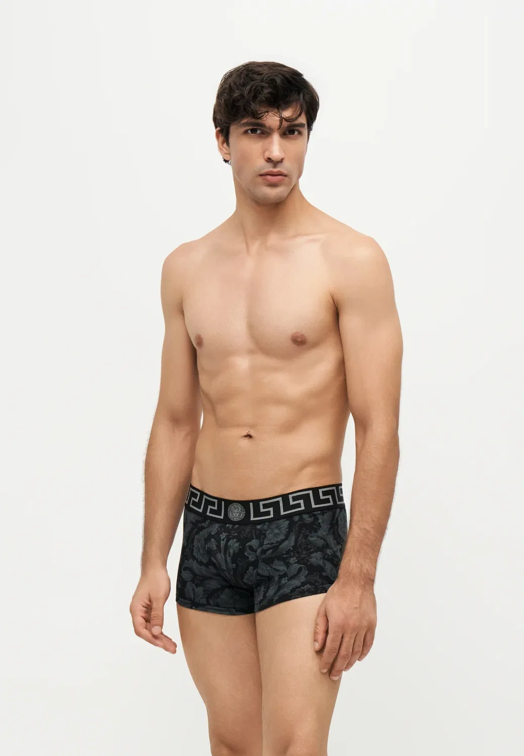 Короткие плавки в стиле барокко по всей поверхности Versace, Black/Grey