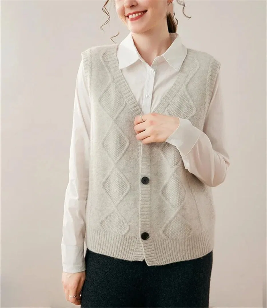 Женский жилет без рукавов с цветочным принтом, Middle Gray Vest — фото 2