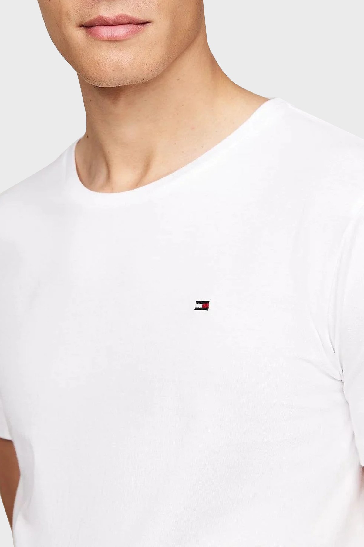 Набор из 3-х базовых футболок Tommy Hilfiger, белый — фото 3
