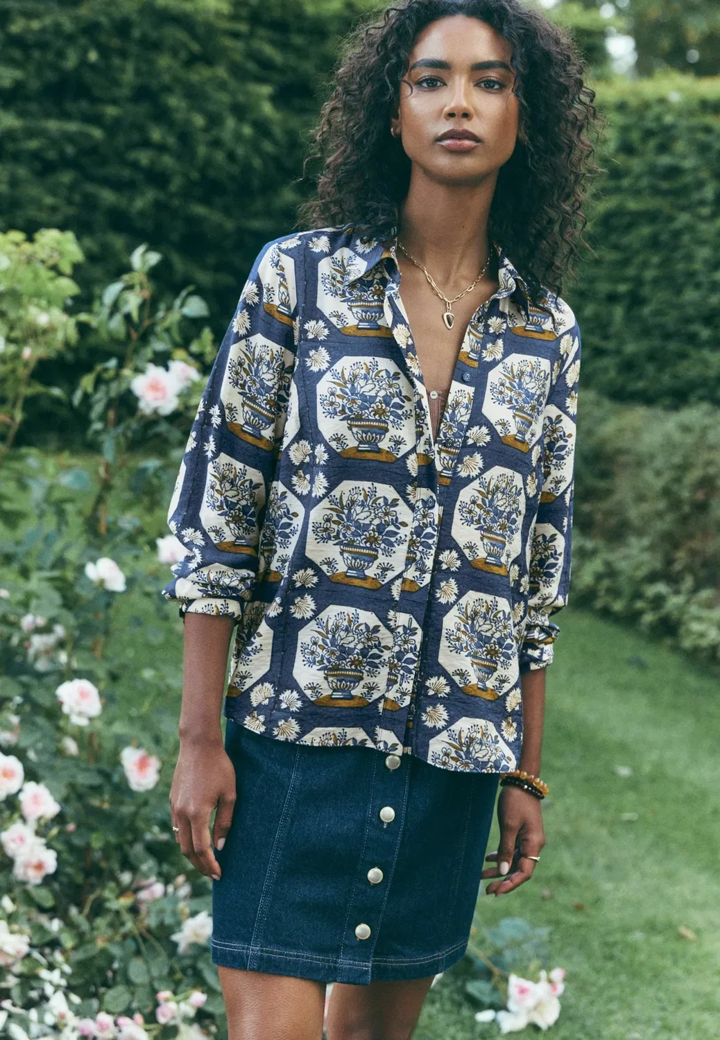 Рубашка с длинными рукавами - блузка на пуговицах Next, National Trust X Next Blue Floral Vase Print
