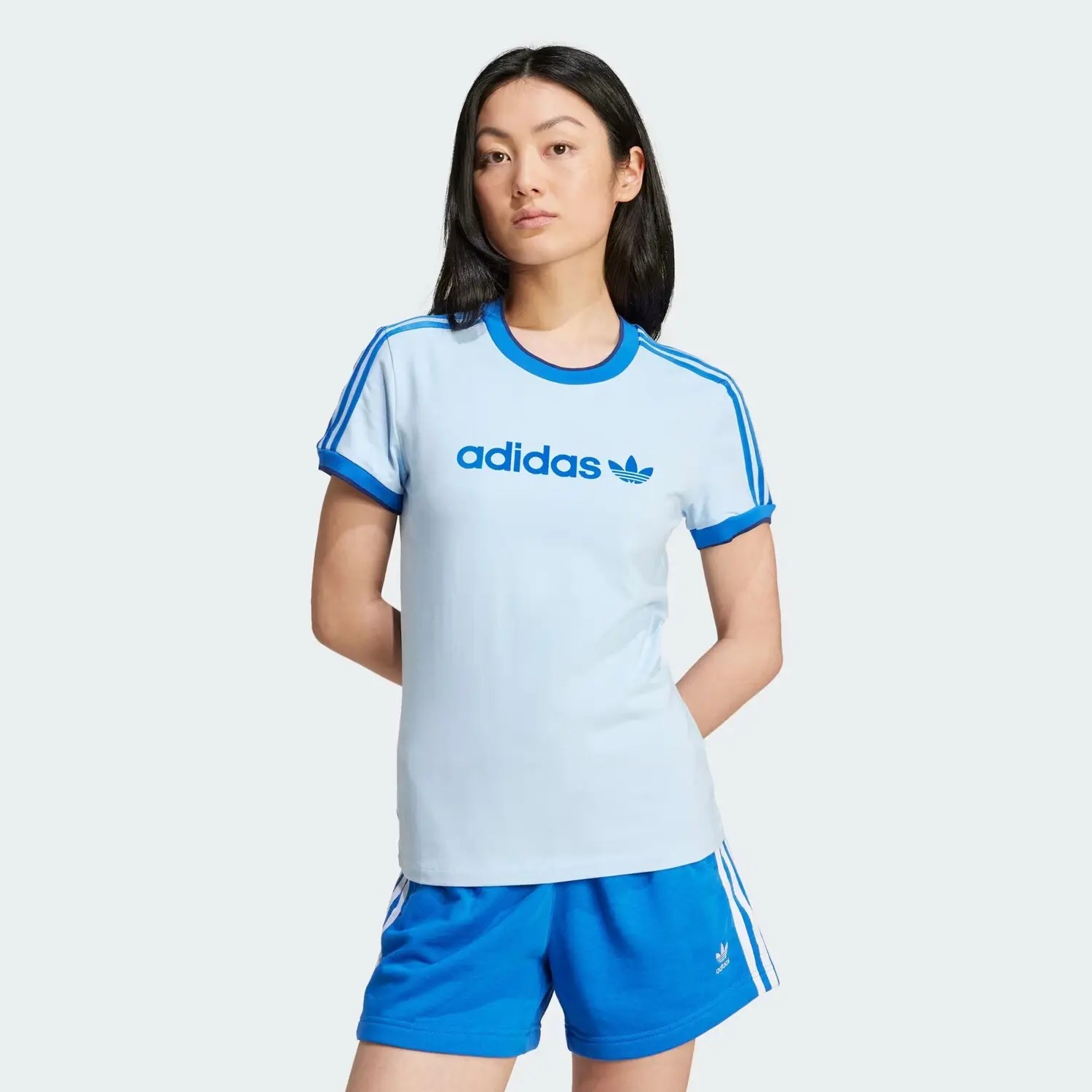 Футболка Adidas Originals Wmns Badge Slim, синий — фото 2