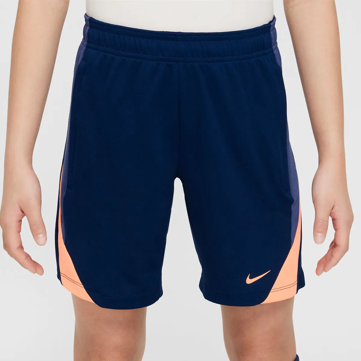 

Детские шорты Nike Dri-Fit Strike 24, синий