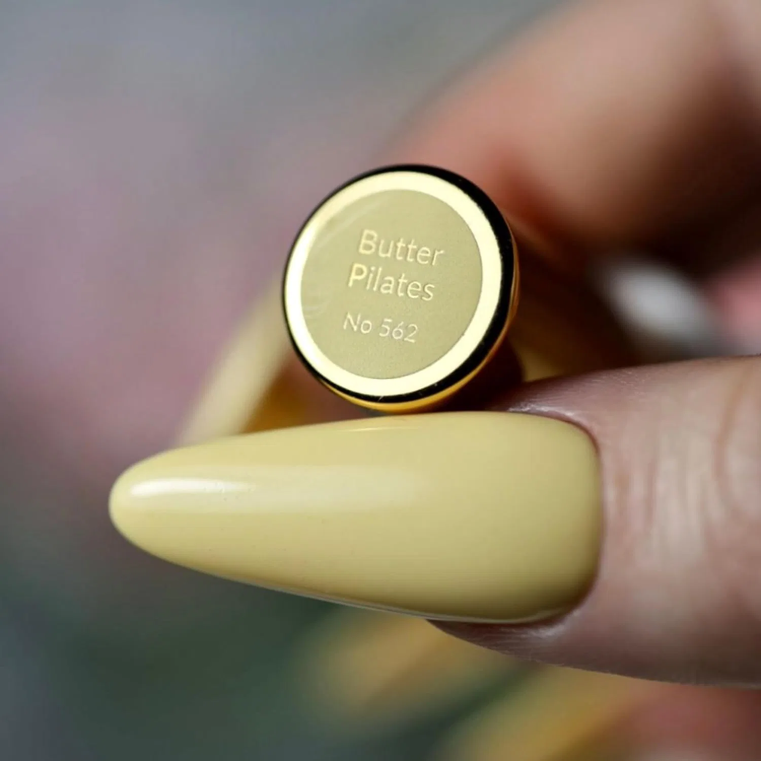 Гель-лак для ногтей Boska Nails UV LED «Butter Pilates» № 562, 6 мл Boska Nails, Butter Pilates No. 562 — фото 2