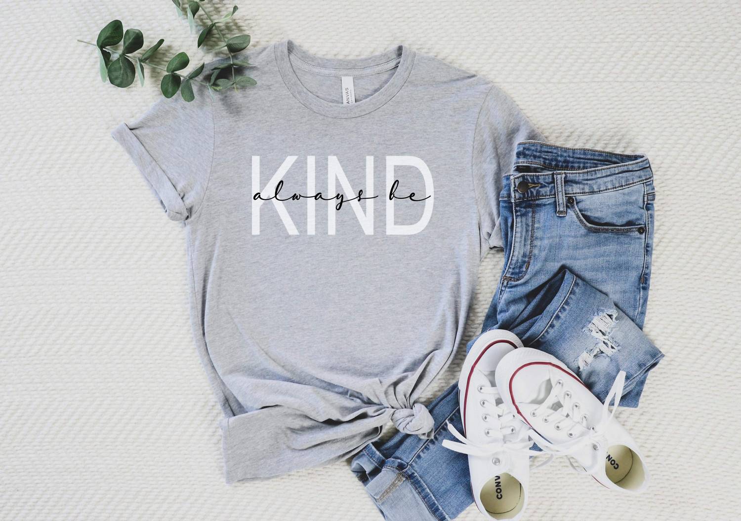 

Футболка Always Be Kind серого цвета She Shed