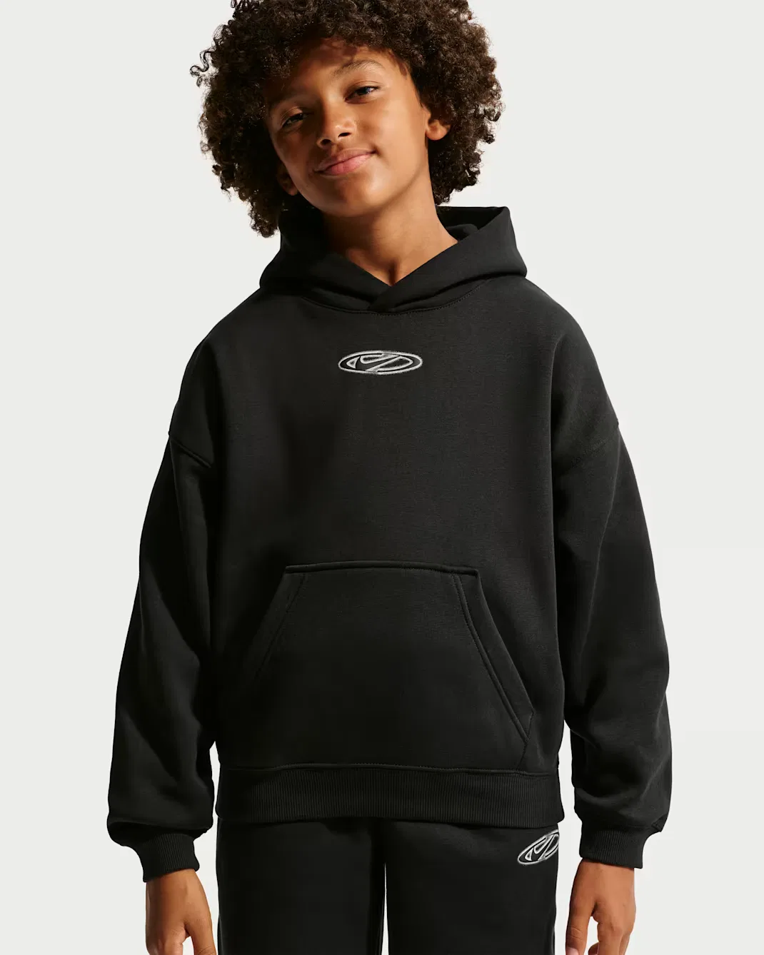 Толстовка большого размера для детей постарше Nike Sportswear Club Fleece, Black/White/Black — фото 3