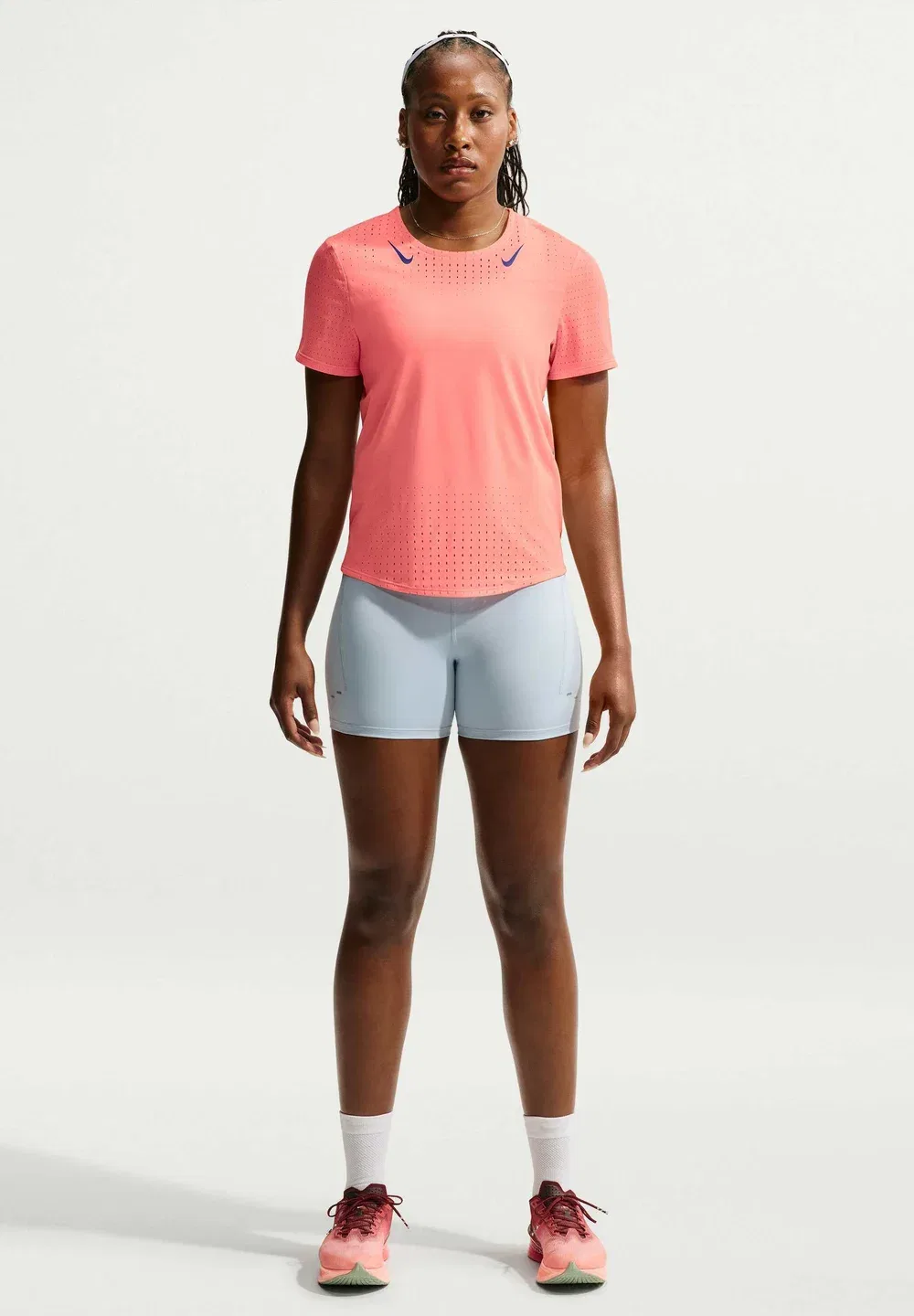W nk arswft dfadv top ss - спортивная футболка Nike Performance, Atomic Pink/Old Royal