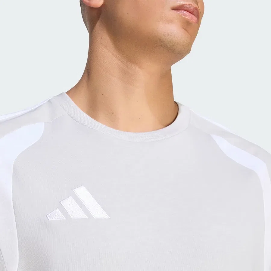 Футболка спортивная с принтом TIRO26L adidas, Серый — фото 2