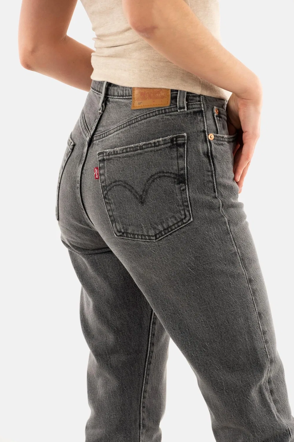 Женские джинсы 501 Levi's, Grey — фото 3