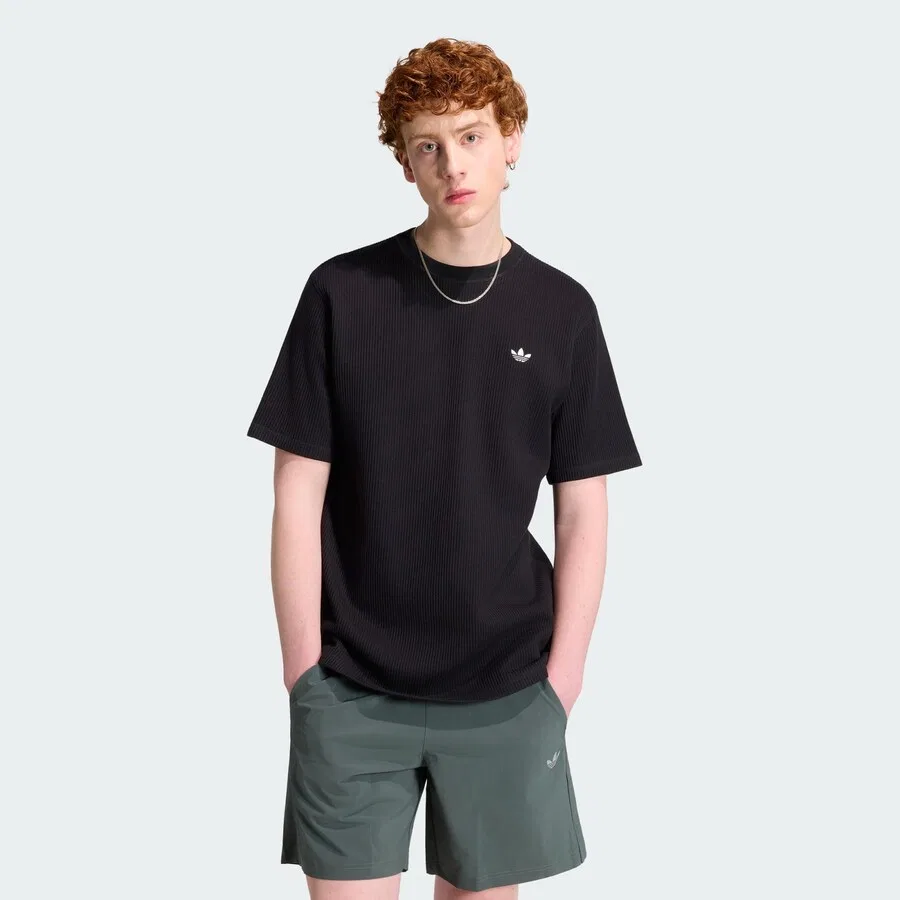 Футболка ADIDAS ORIGINALS 'Trefoil Essentials' черного цвета — фото 2