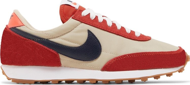 

Кроссовки Nike Wmns Daybreak 'Cinnabar Sanddrift Gum', красный