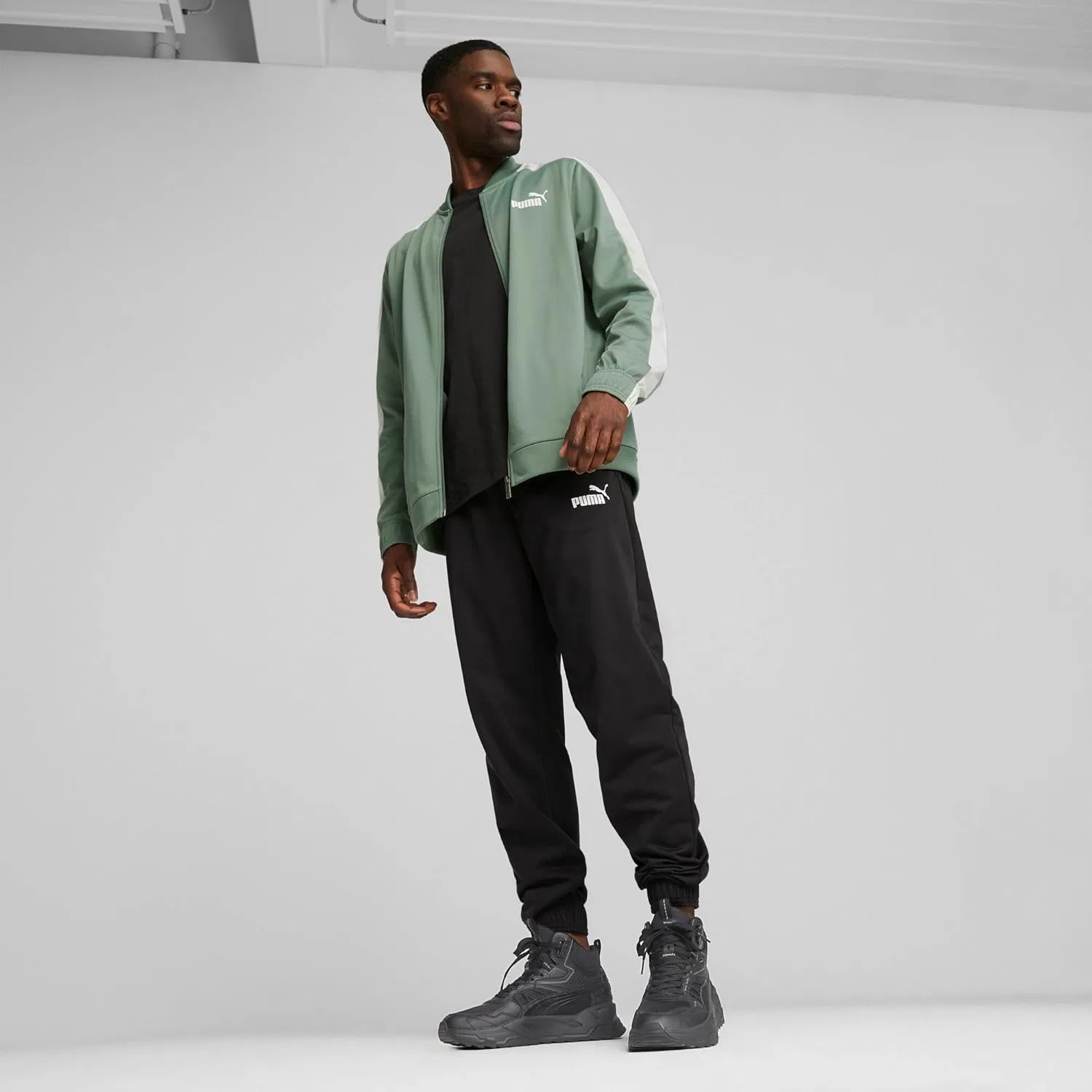 Унисекс кроссовки для легкой атлетики PUMA Trinity Mid Hybrid, Black Cool Dark Gray — фото 2