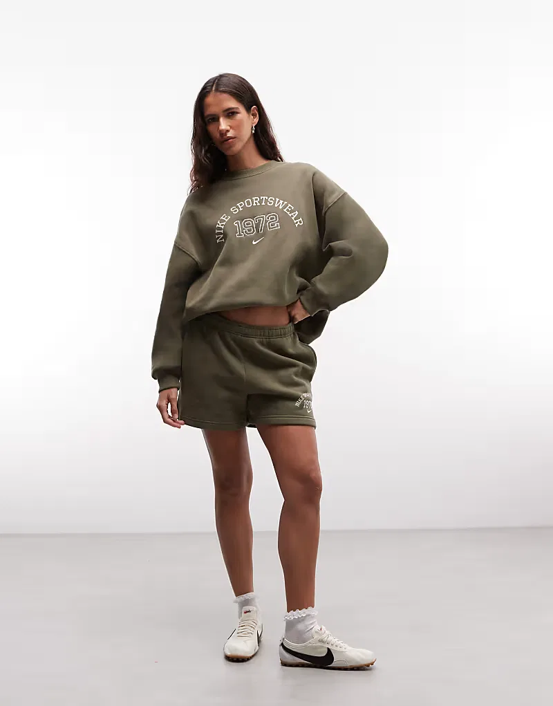 Спортивные шорты Nike Studio Fleece хаки