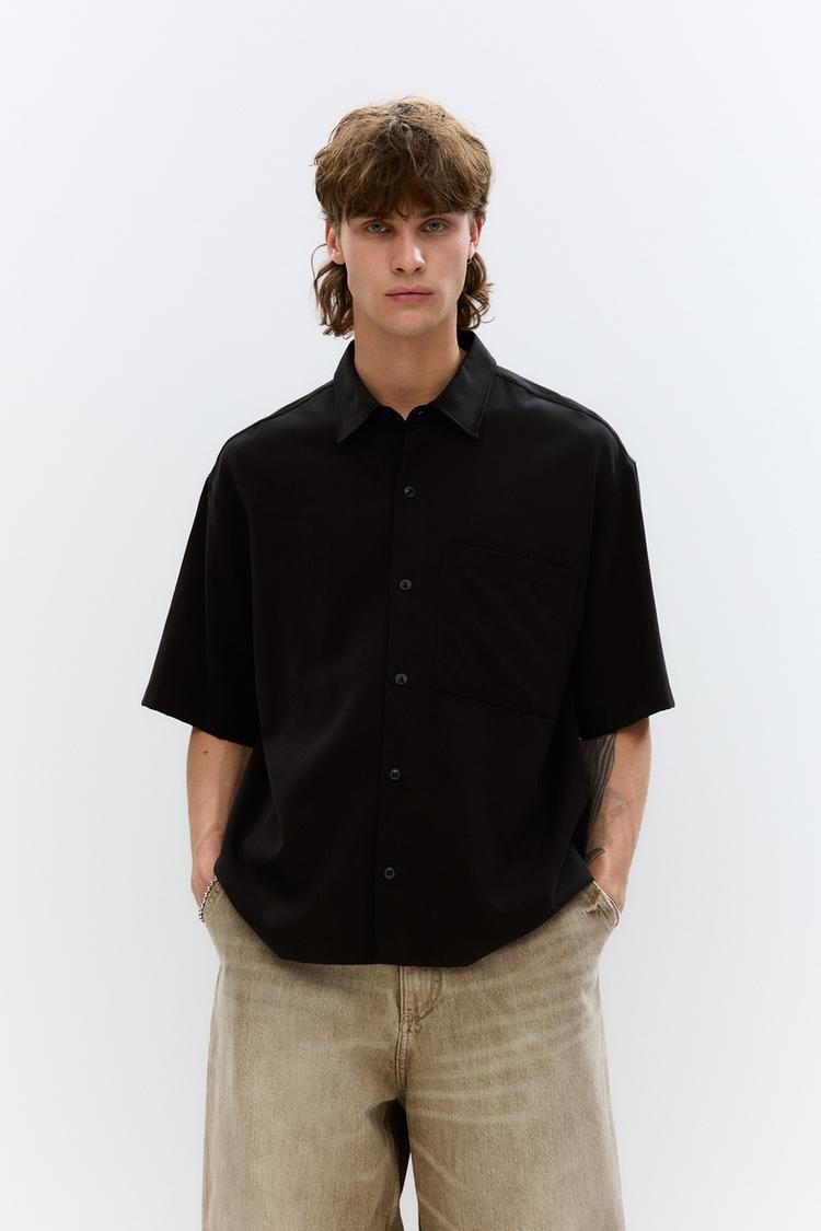 

Рубашка с короткими рукавами Pull And Bear, черный