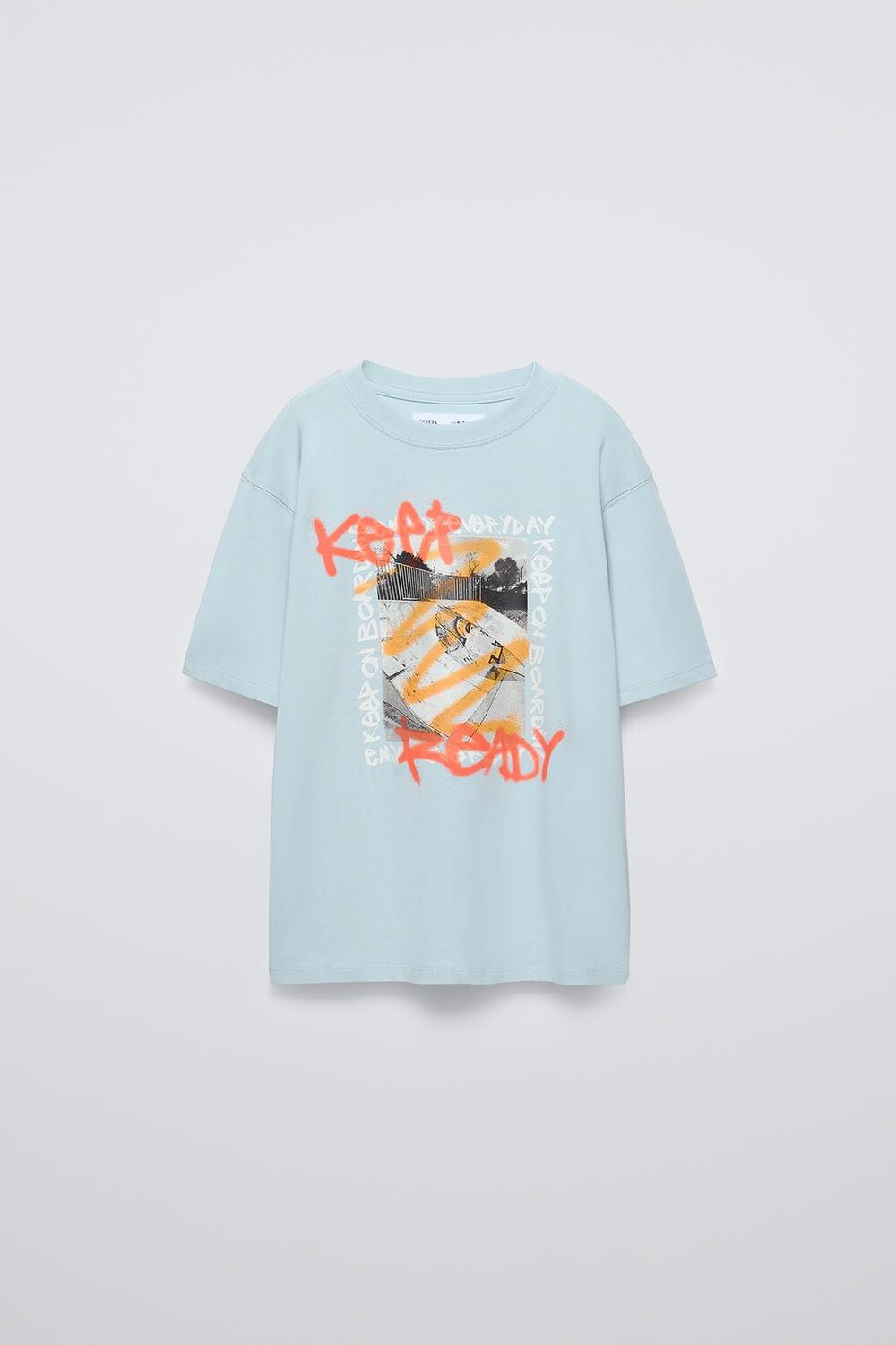 

Футболка с граффити ZARA, светло-голубой