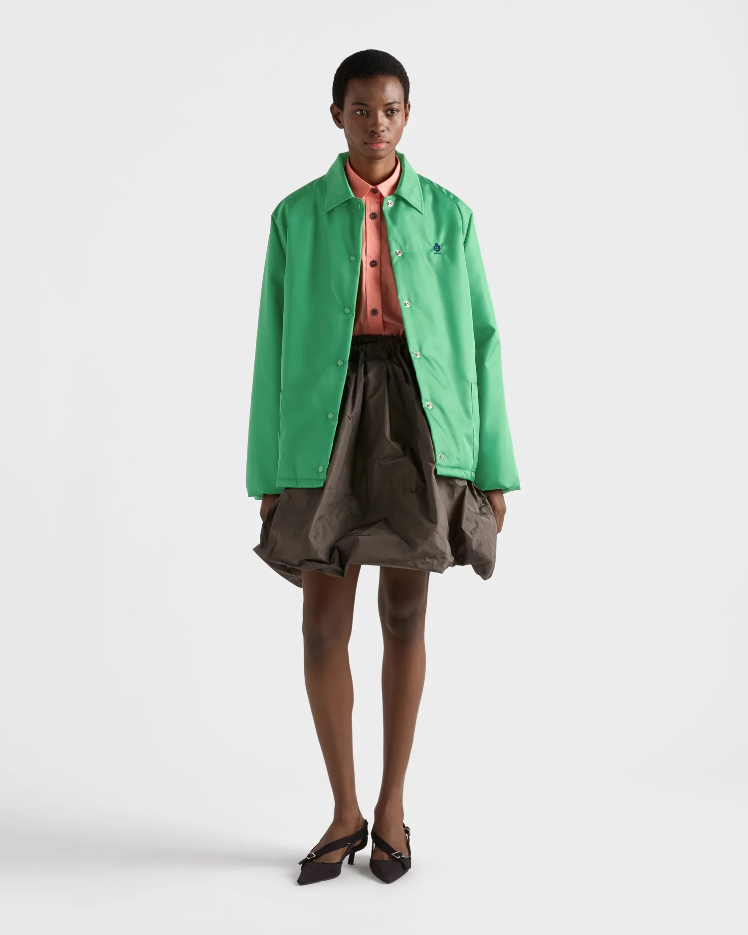 Куртка-бомбер из Re-Nylon Prada, зеленый — фото 2