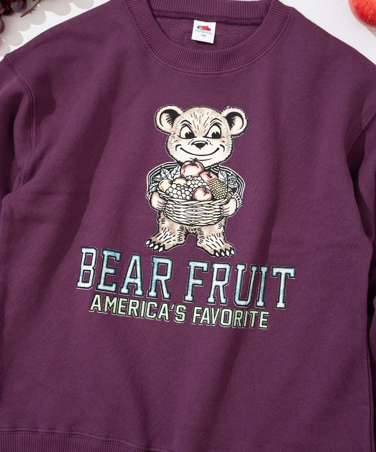 Свитшот детский с принтом медведя и фруктов Fruit of the Loom хлопок 100% чёрный — фото 4