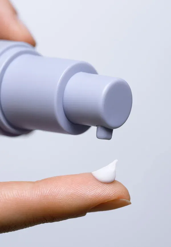 Сыворотка для глаз с ретинолом Retinol alternative plant-powered eye serum Madara 15 мл MáDara — фото 4