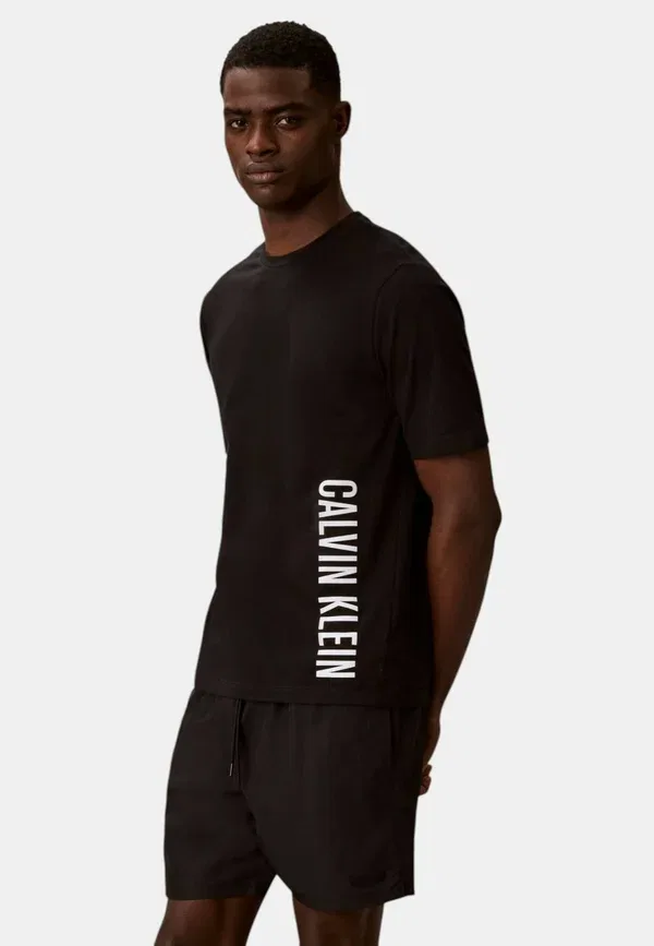 Футболка Power ss crew col ub1 с принтом Calvin Klein
