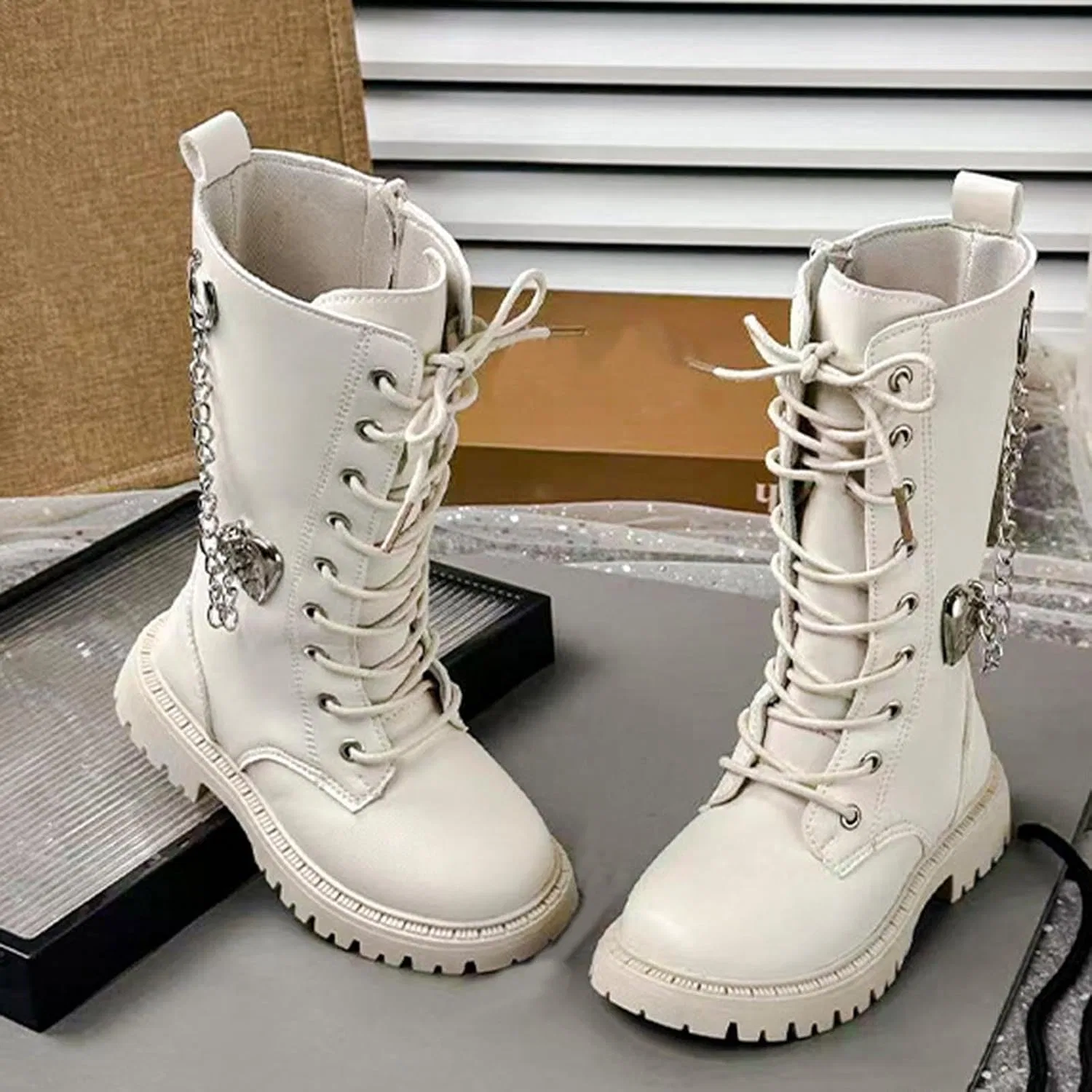 Детские ботинки для девочек на платформе с принтом Combat Boots, Beige — фото 4