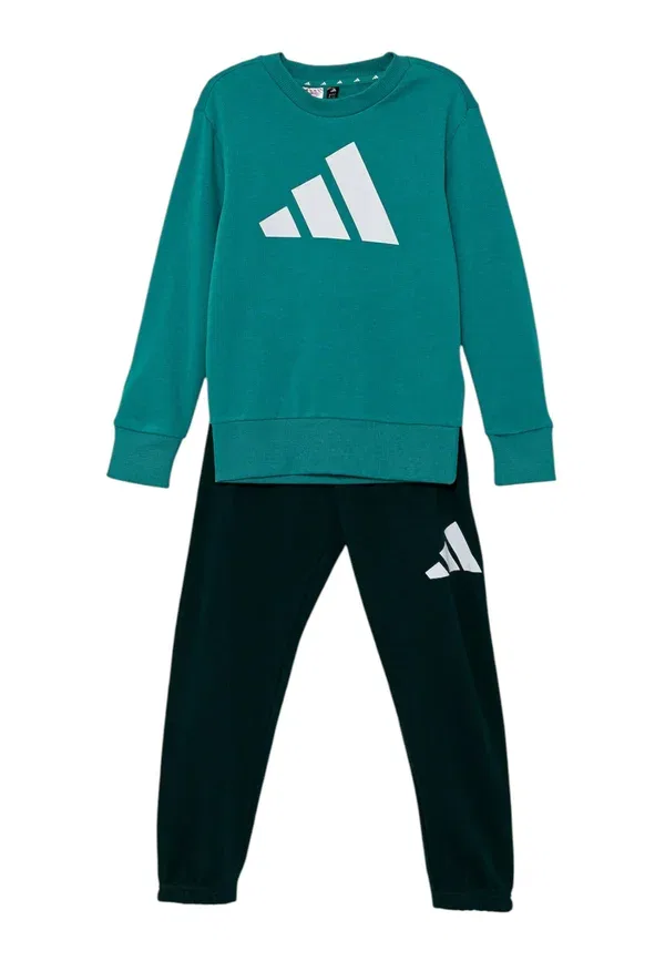 Комплект - спортивные штаны Adidas Sportswear, зеленый — фото 3