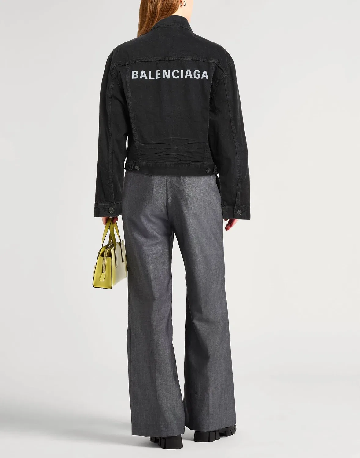 Женская джинсовая куртка-тракер с принтом Balenciaga, черный — фото 3