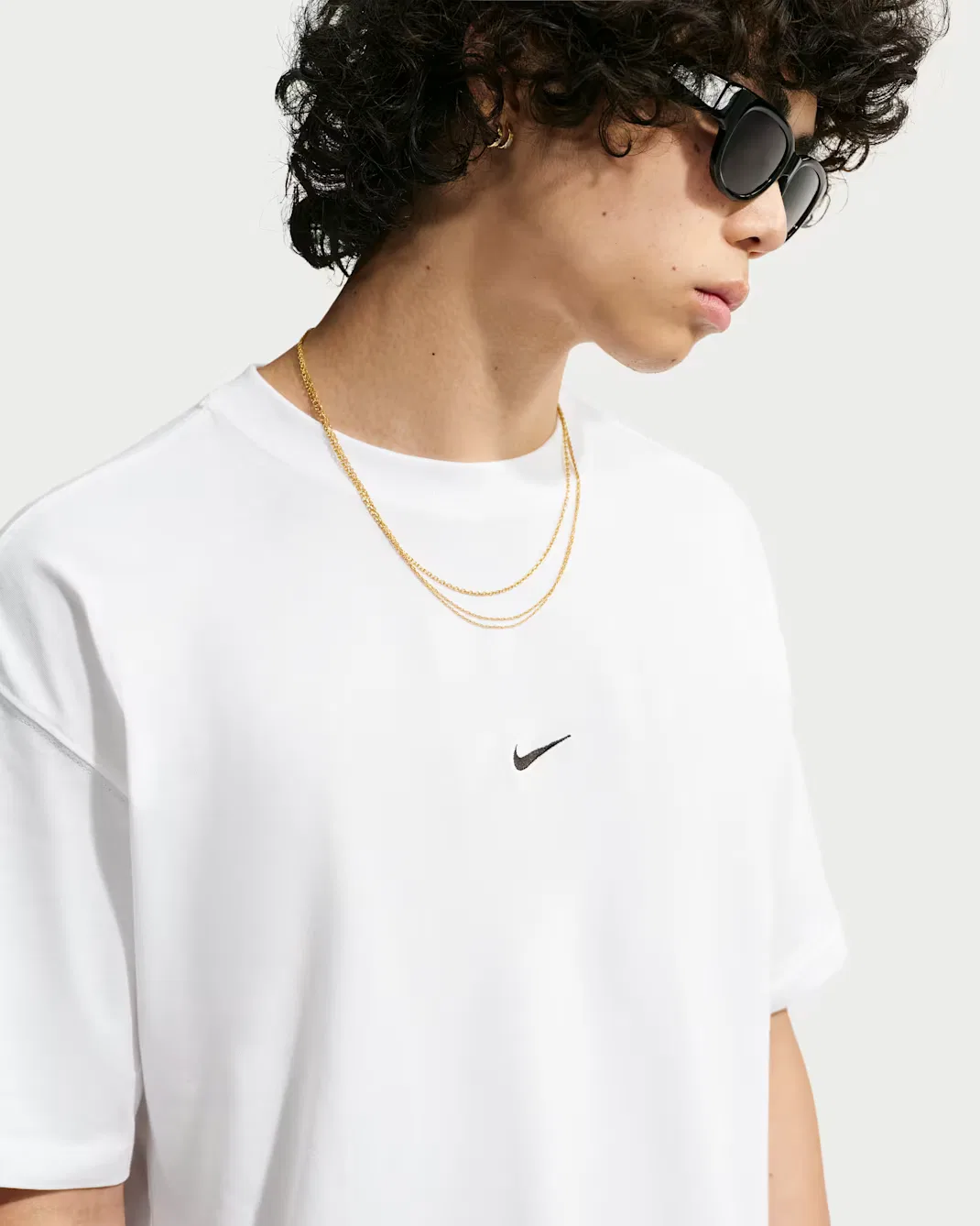 Мужская свободная футболка Nike Sportswear, White/Black — фото 3
