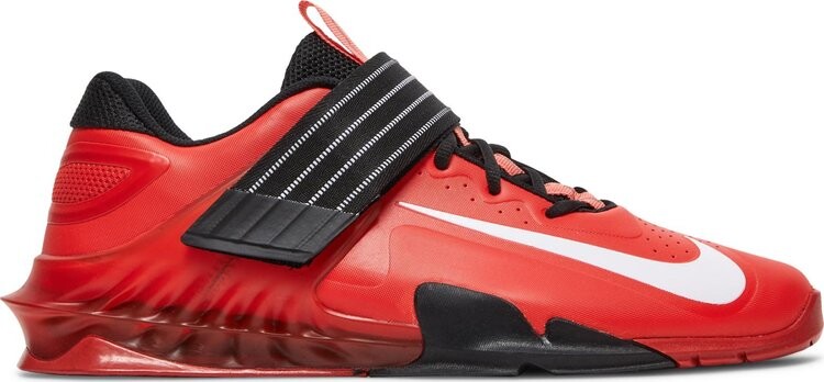 

Кроссовки Nike Savaleos 'Chile Red', красный