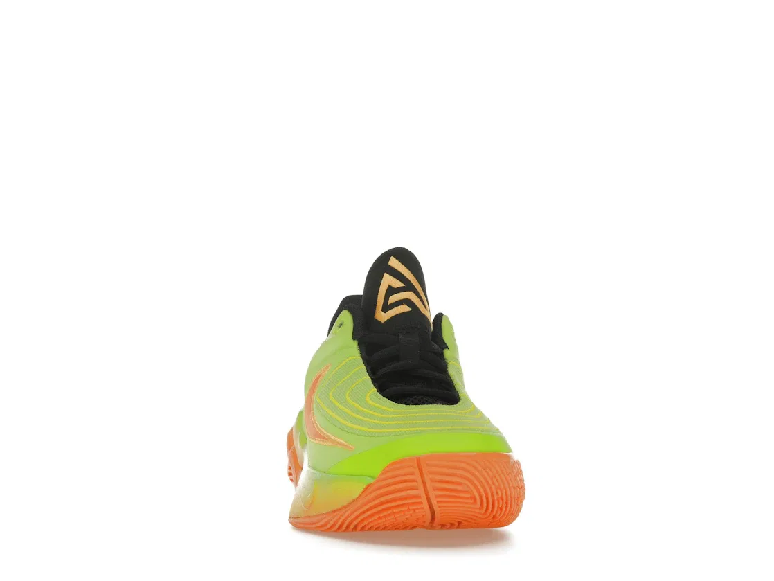 Детские кроссовки для баскетбола Nike Giannis Immortality 4 Halloween Nike, Cyber/Sundial/Lightning/Bright Mandarin — фото 2