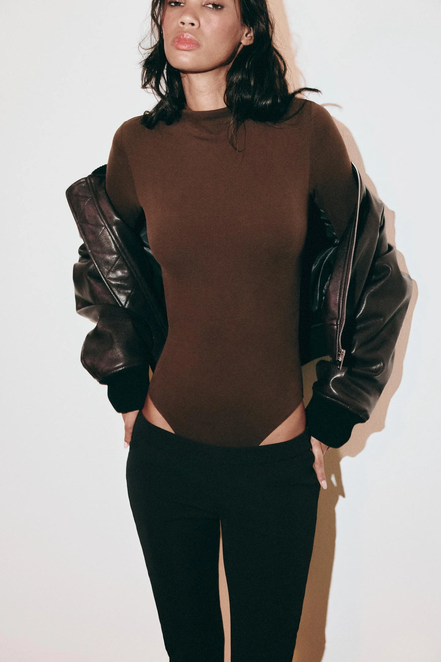 Брюки Zara Capri, черный — фото 3