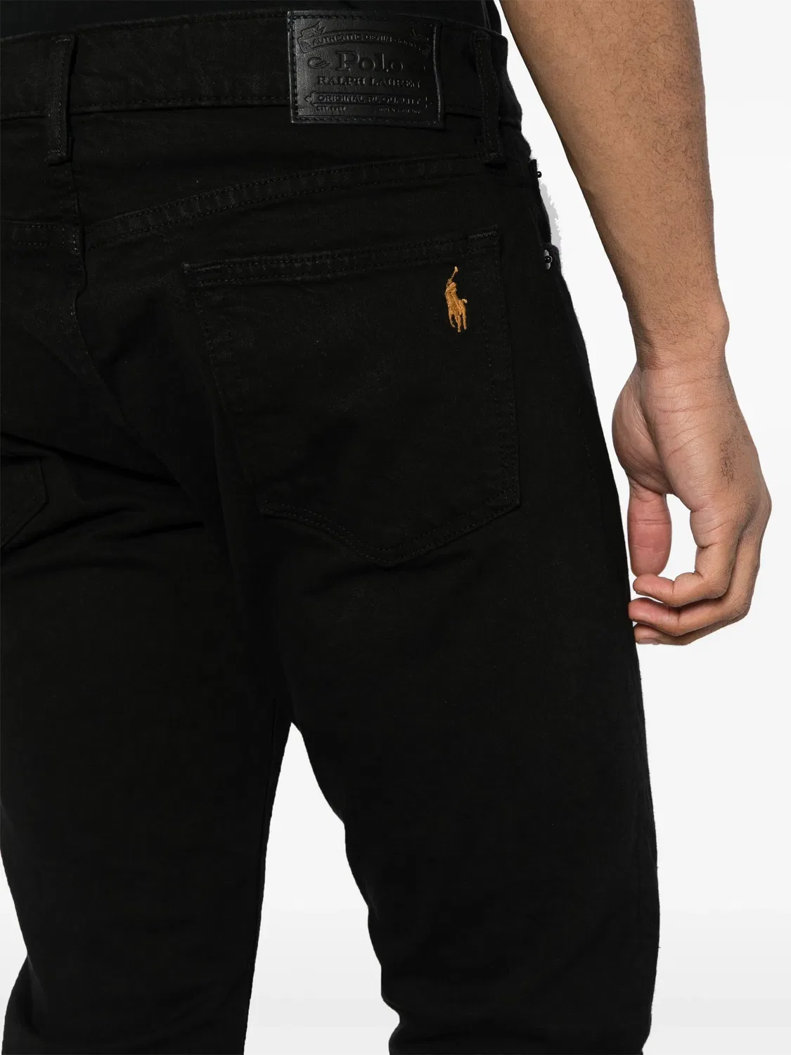 Polo Ralph Lauren Джинсы Sullivan Slim-Fit в черном цвете — фото 3