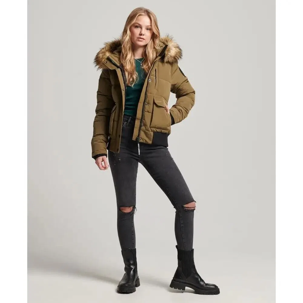 Женская утепленная куртка с капюшоном Everest Superdry, Зеленый — фото 2